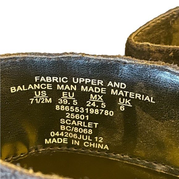 Covington Brand Scarlet black faux suede Slouch boots. Size 7.5 - Picture 6 of 10